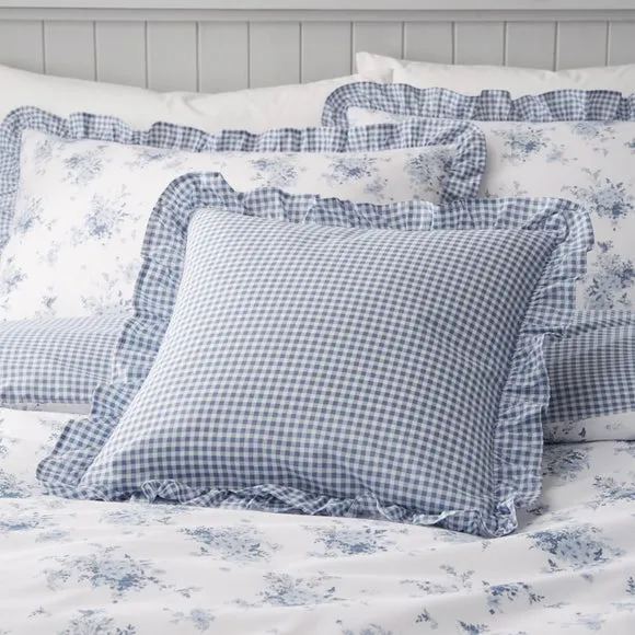 Catherine Lansfield Lucie Floral Cushion