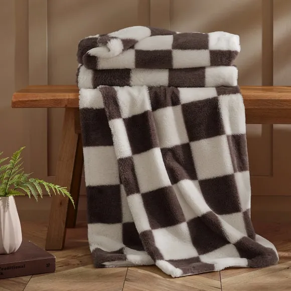 Cosy Soft Checkerboard Throw Blanket 130cm x 170cm 1
