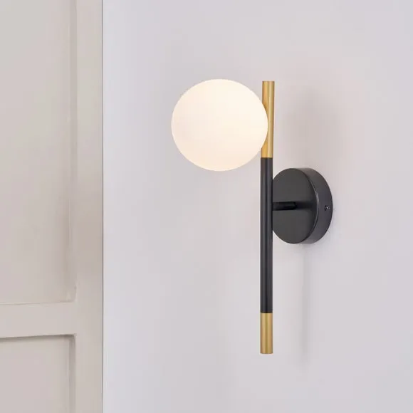 Pacific Lifestyle Wanda Wall Light
