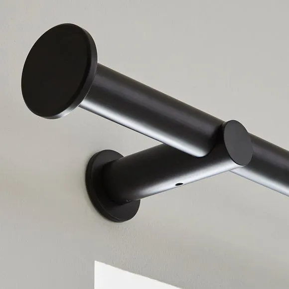 Stepped Stud Fixed Metal Curtain Pole with Rings 3