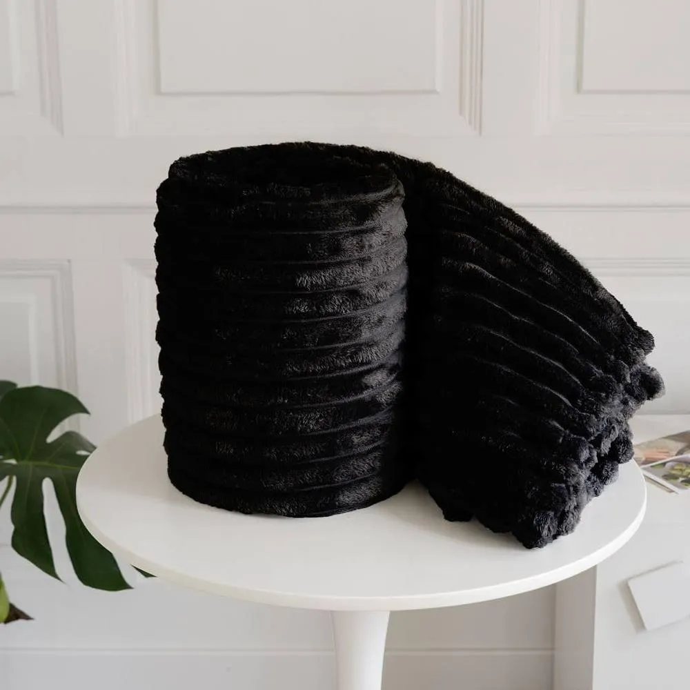 Homes-Linen Chunky Ribbed Cord Faux Fur Velvet Touch Throw Blanket 200x240cm in Black