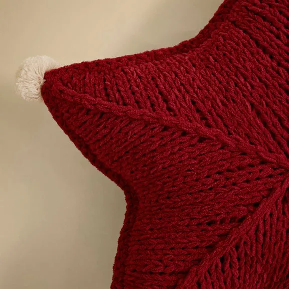 Red Knitted Star Cushion 4