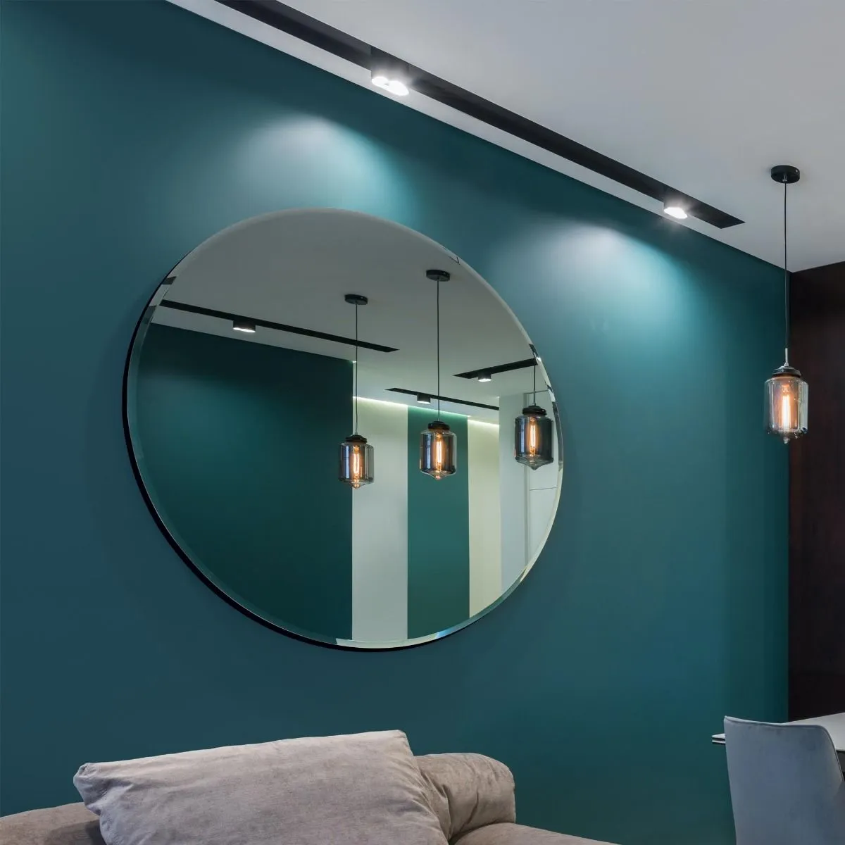 MirrorOutlet All Glass Bevelled Classic Design Round Mirror 120 x 120CM in Silver