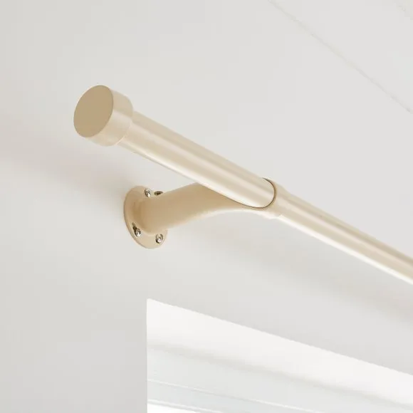 Trinity Room Darkening Extendable Metal Eyelet Curtain Pole 1