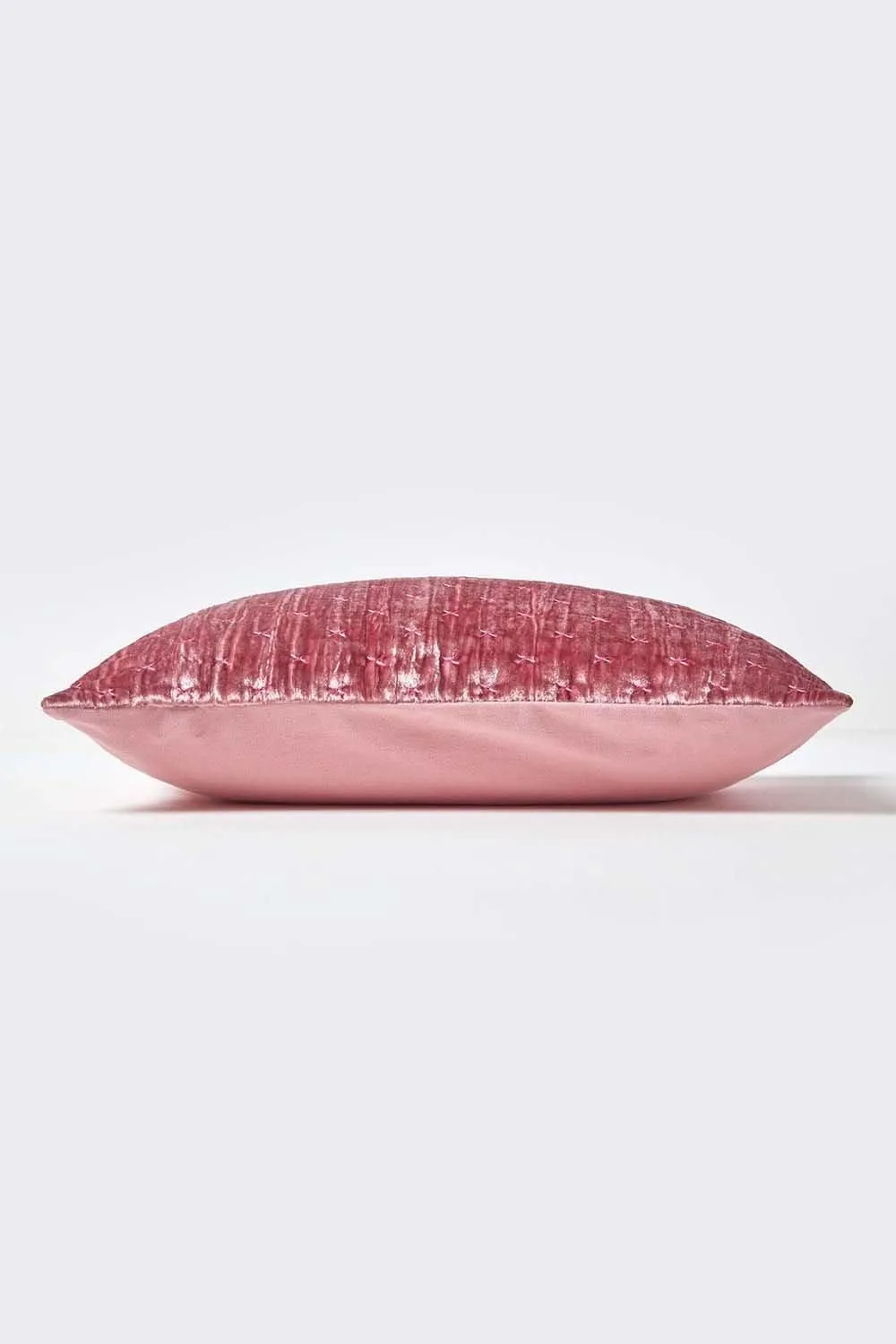 Homescapes Crushed Velvet Cushion Cover in Bright Pink 2