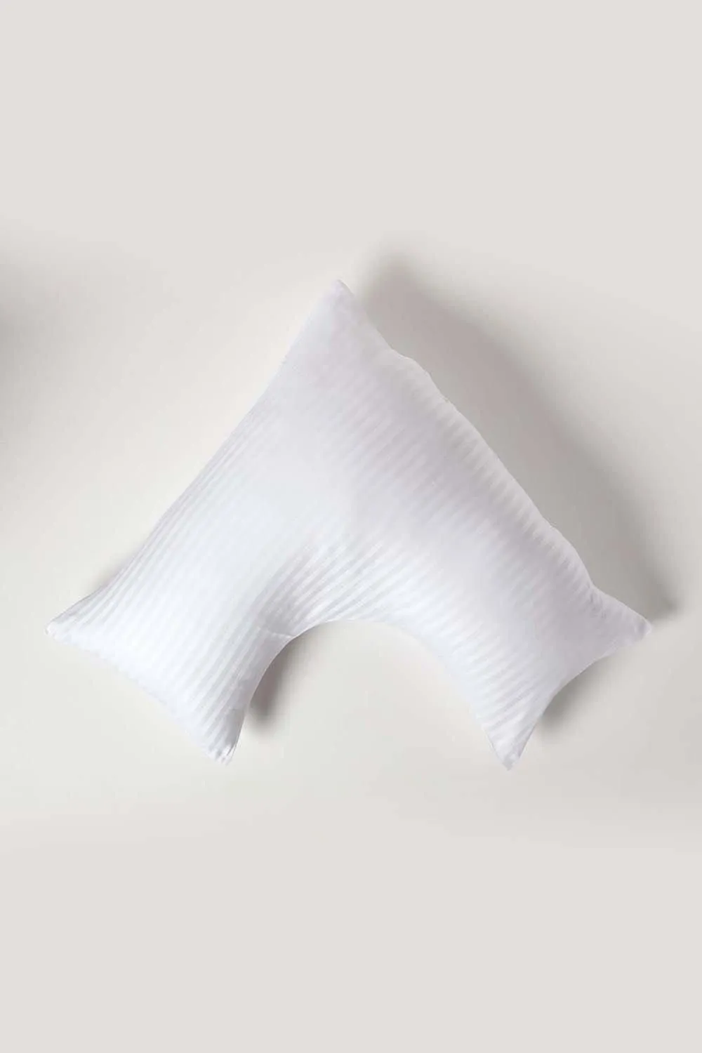 Homescapes Egyptian Cotton Super Soft V Shaped Pillowcase 330 TC in White 1