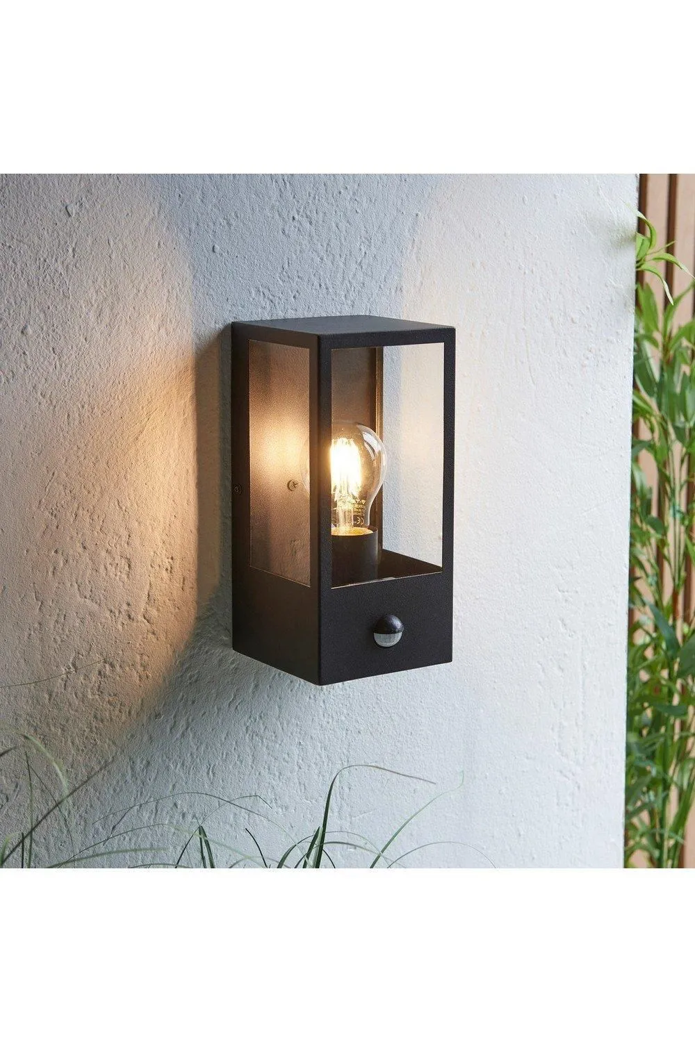 Netlighting Oxford Timeless Classic Wall Lantern Matt Black with PIR Motion Sensor IP44 2