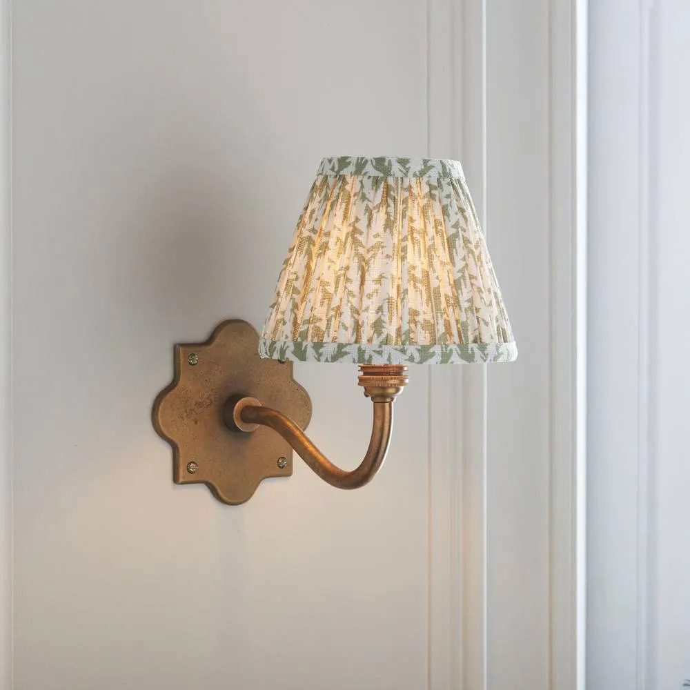 Netlighting Anvil Curve & Leaf 16cm Wall Lamp Antique Brass Herb Garden Green in Gold 3