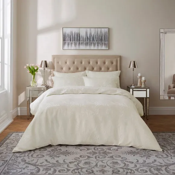 Dorma Luxe Wisteria Ivory Duvet Cover and Pillowcase Set 1