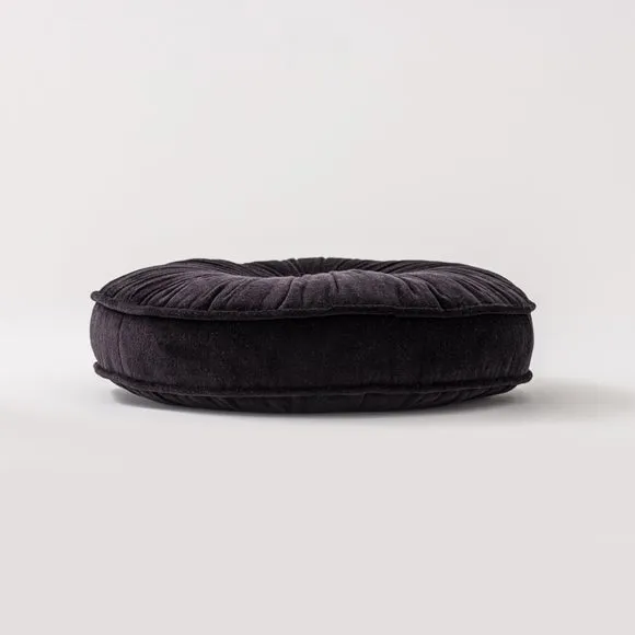 Clara Round Cushion 4