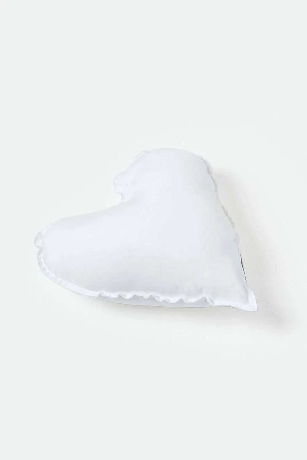 Homescapes Super Microfibre Heart Shaped Cushion Pad - Cushion Filler & Inserts in White 2