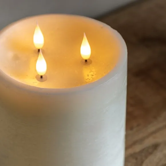Cedar & Sage Multi Wick LED Candle 2