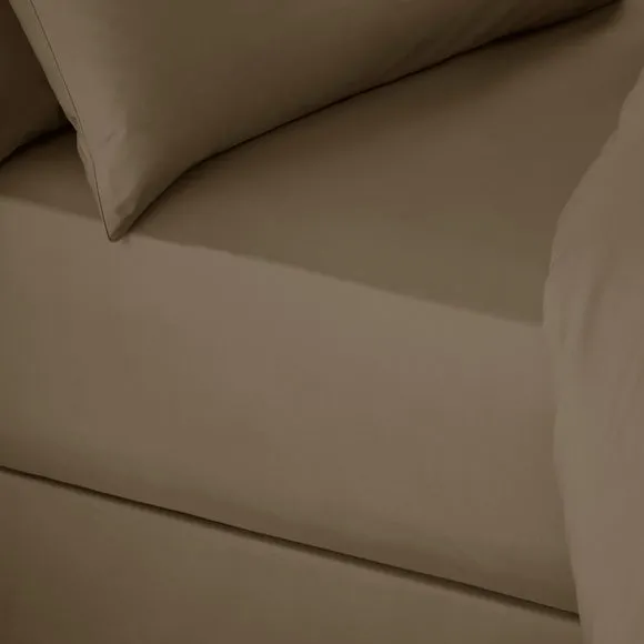 100% Egyptian Cotton 220 Thread Count True Grip® Fitted Sheet 1