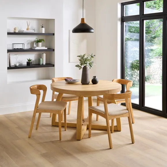 Judah Extendable 4 to 6 Seater Round to Oval Dining Table