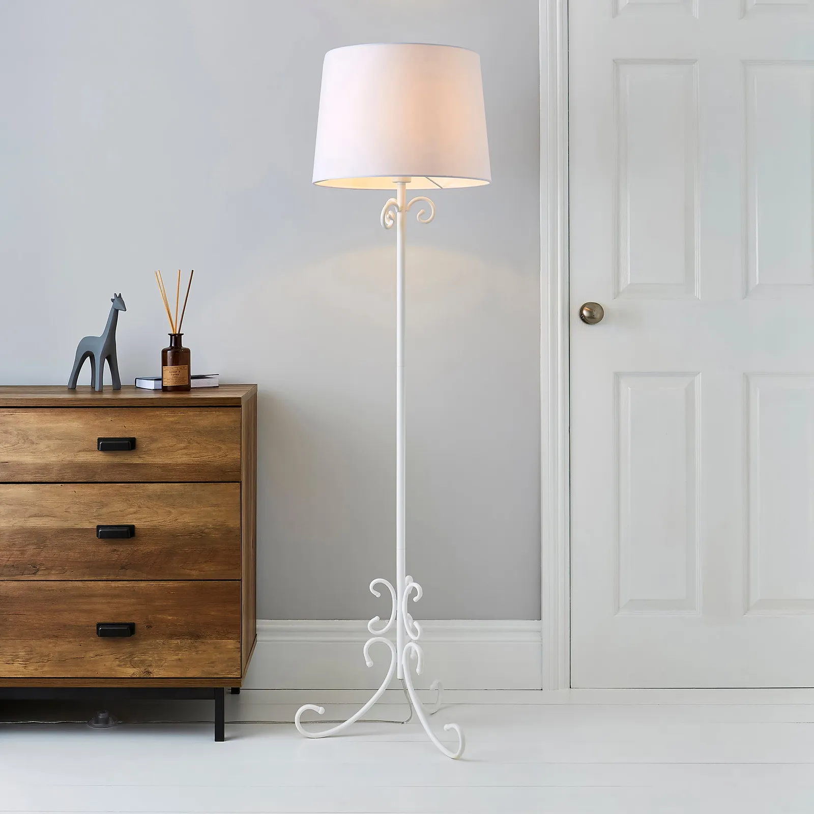 Banks White Floor Lamp Off white