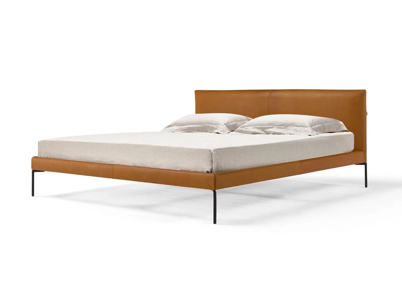 Heal's Matera Bedstead King Daino Leather Treacle Black Feet