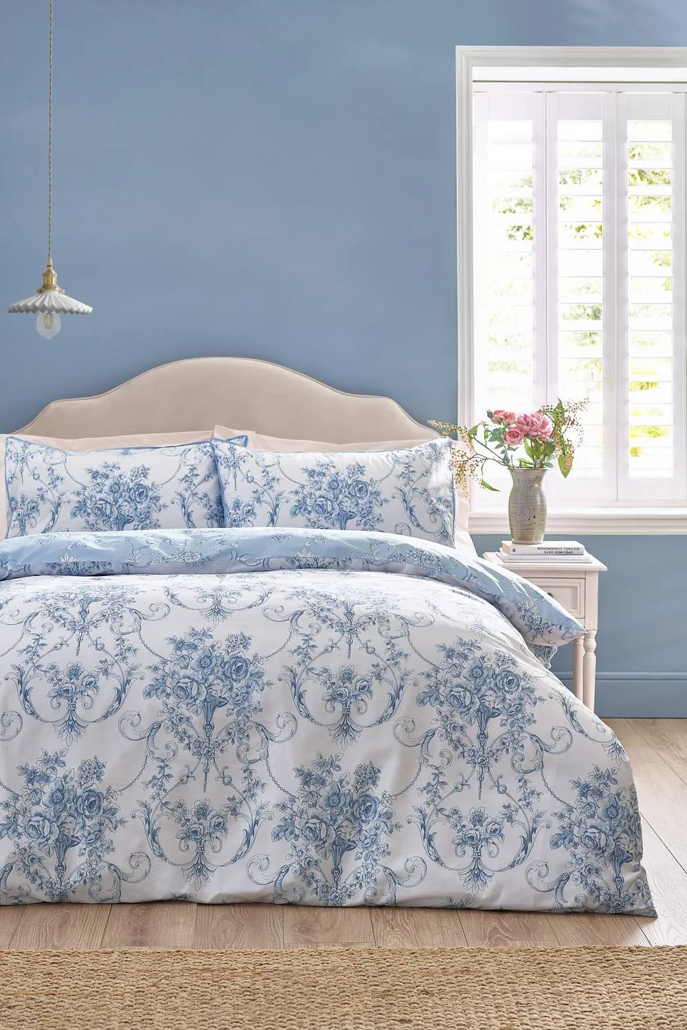Catherine Lansfield 'Antoinette Damask' Reversible Duvet Cover Set in Blue
