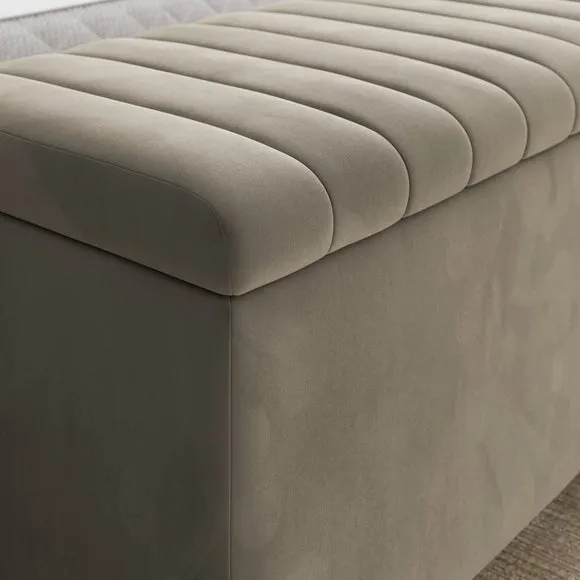 Alara End of Bed Storage Ottoman, Velvet 4