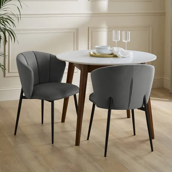 Kiley Dining Chair with Black Legs, Velvet 1