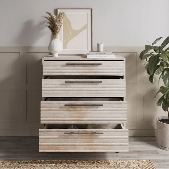 Bryant 4 Drawer Chest 2