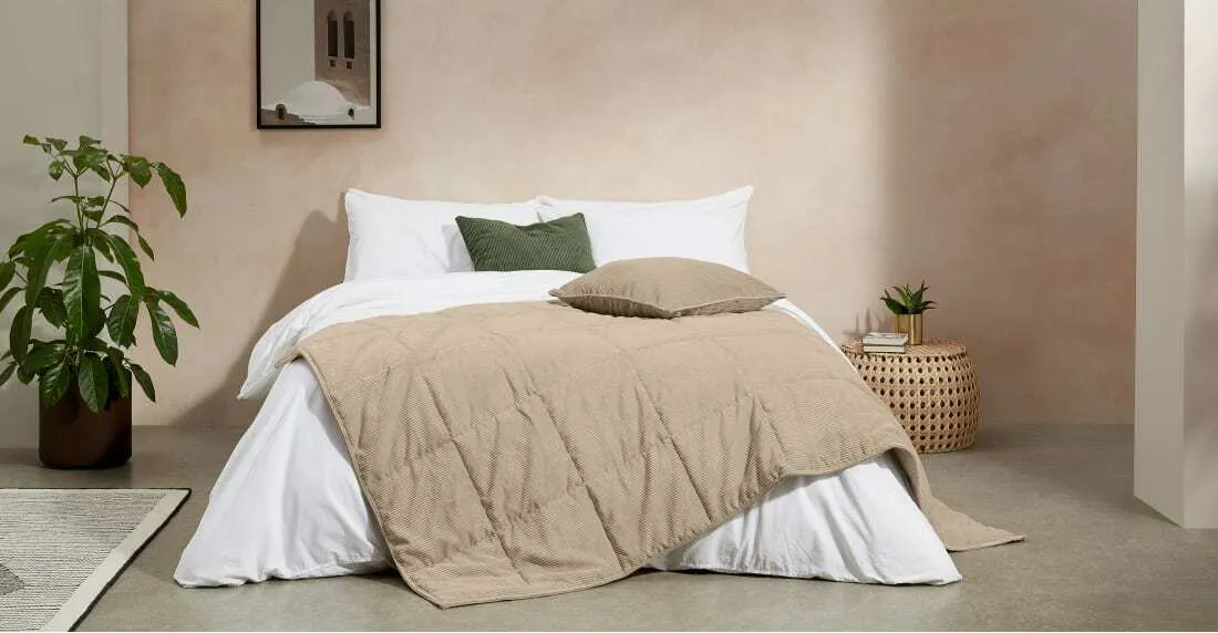 Selky Bedspread, 125 x 225cm, Soft Taupe