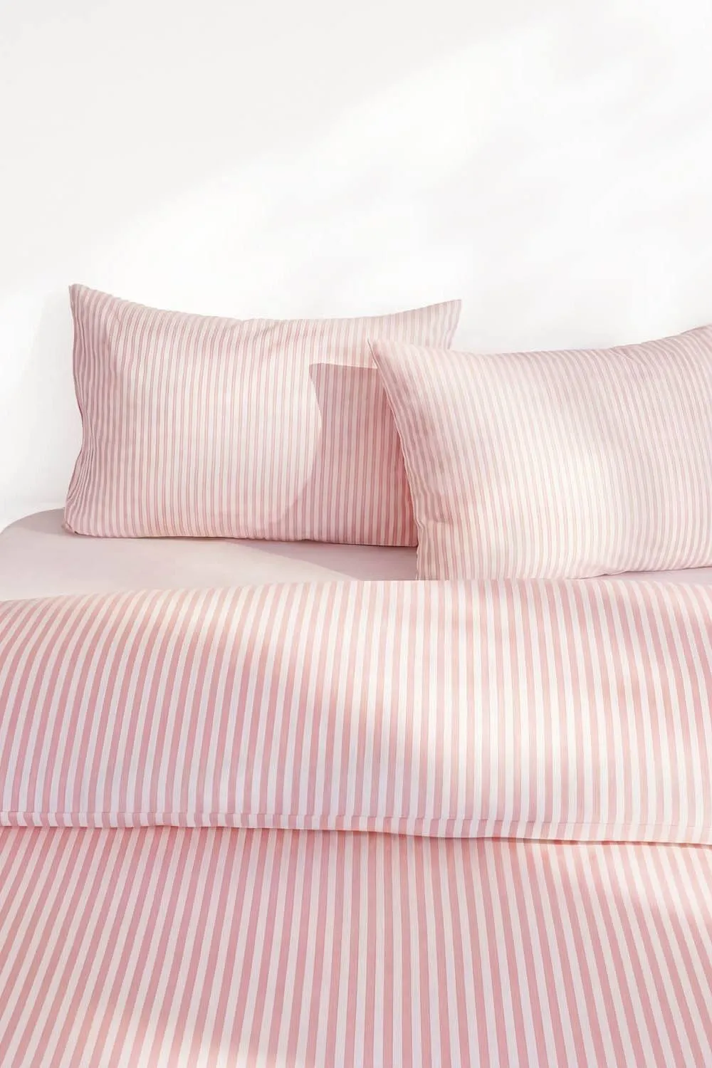 Martex Studio Edition Pinstripe Duvet Cover Set in Pink 3
