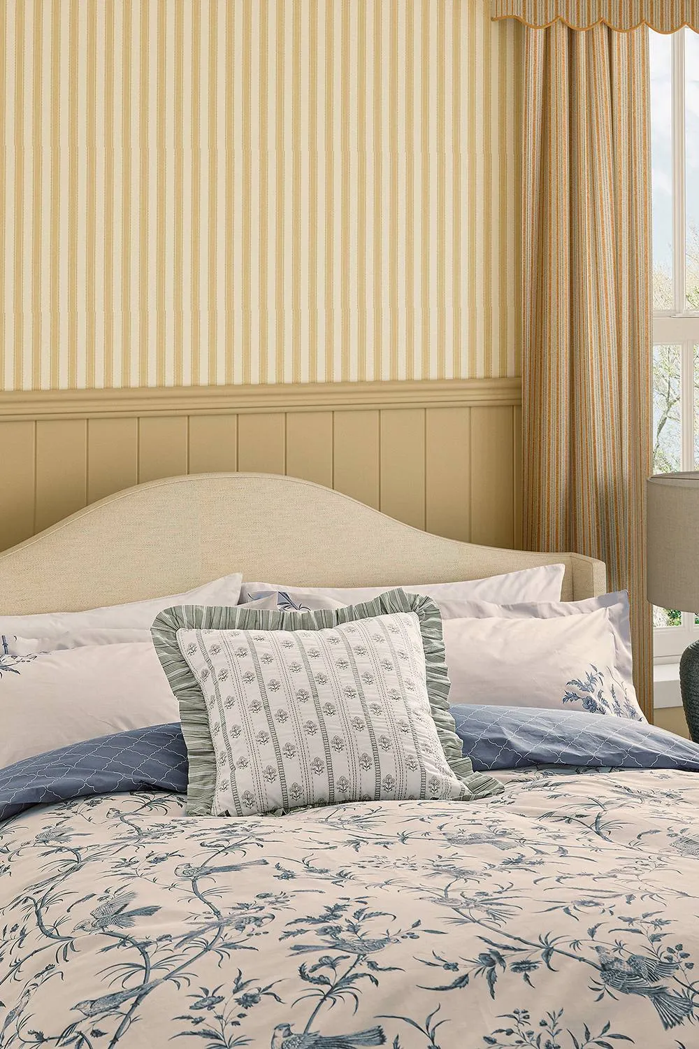 Sanderson 'Paradise Woods Toile' Cotton Duvet Cover Set in Blue 2