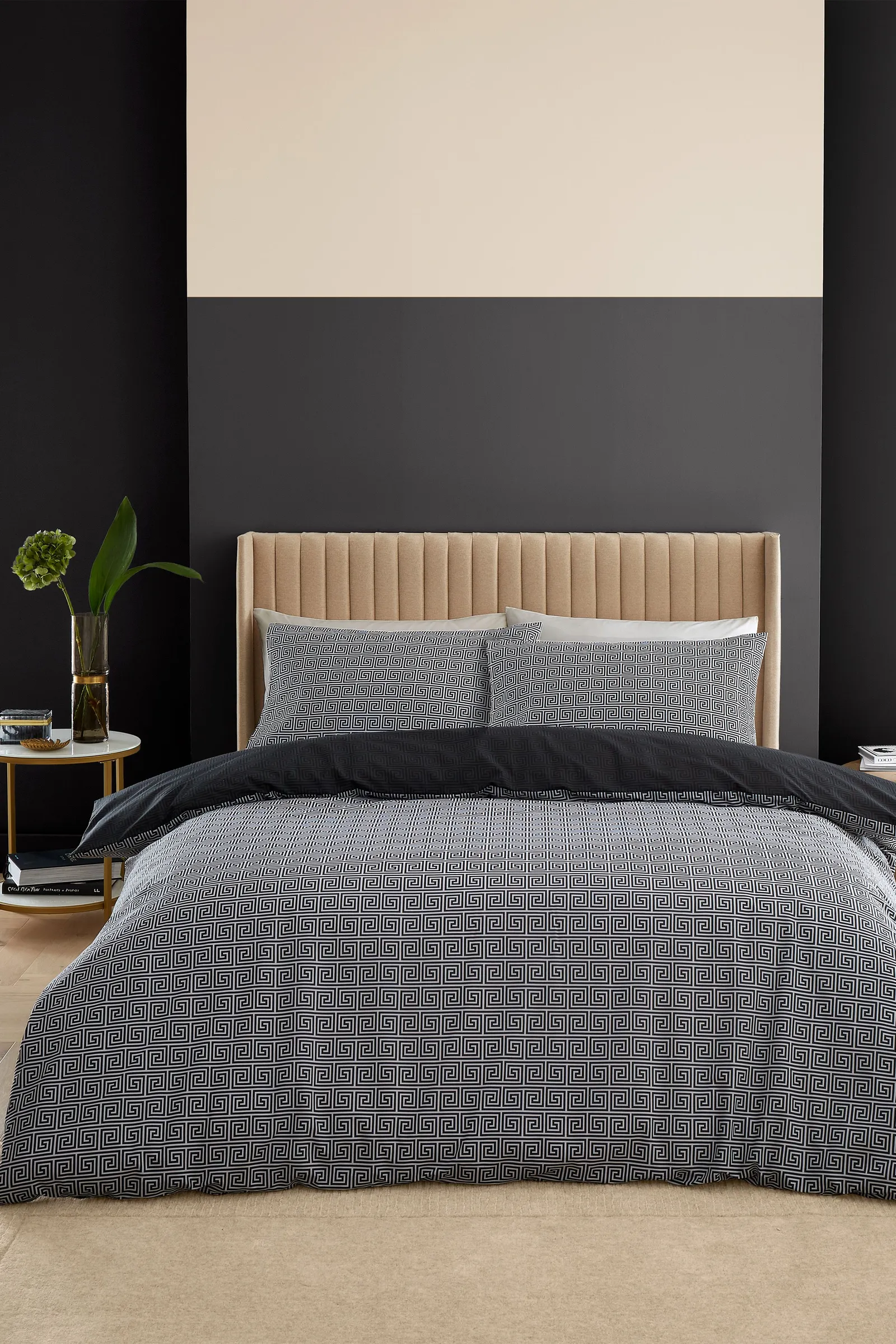 Catherine Lansfield 'Artemis Greek Key' Reversible Duvet Cover Set in Black 2