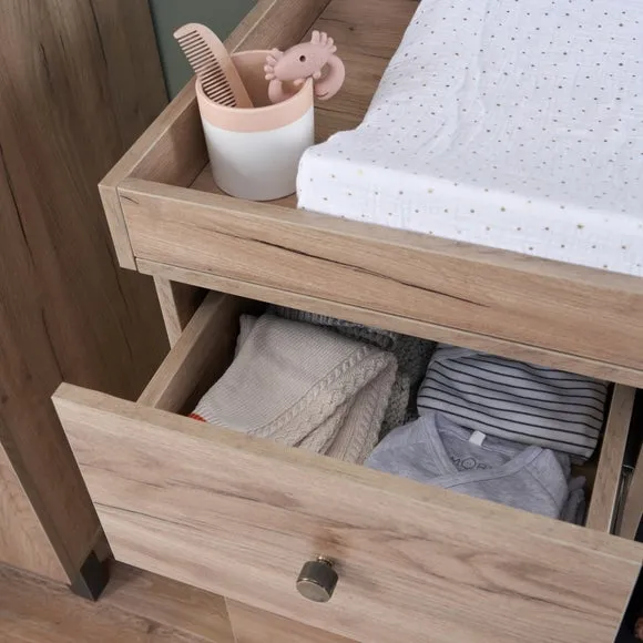 Tutti Bambini Como 3 Drawer Chest Changer 2