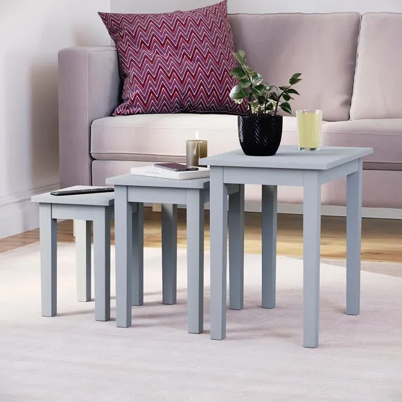 Yorkshire Nest of 3 Tables 4