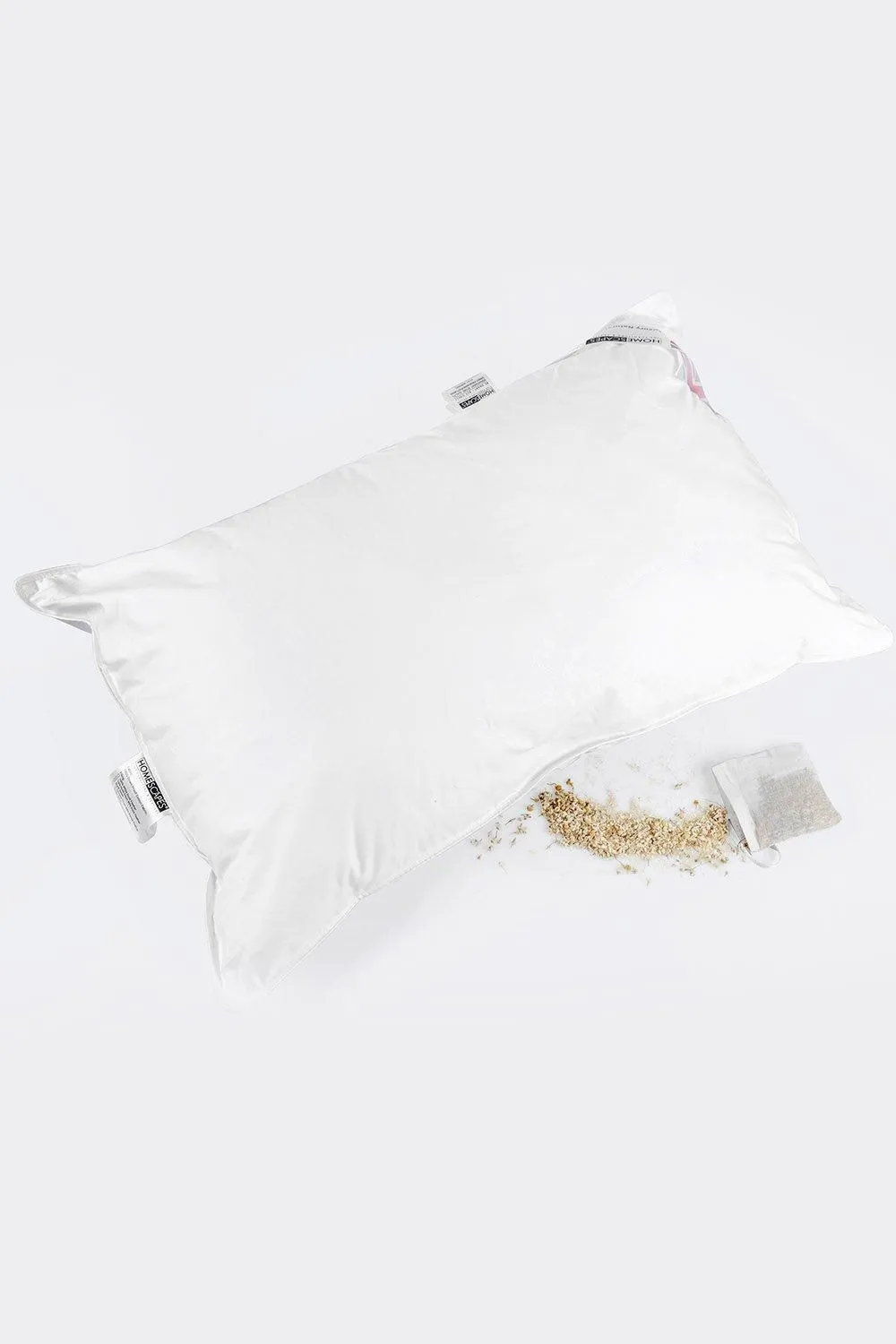 Homescapes Super Microfibre Camomile Pillow with Dried Camomile Insert in White