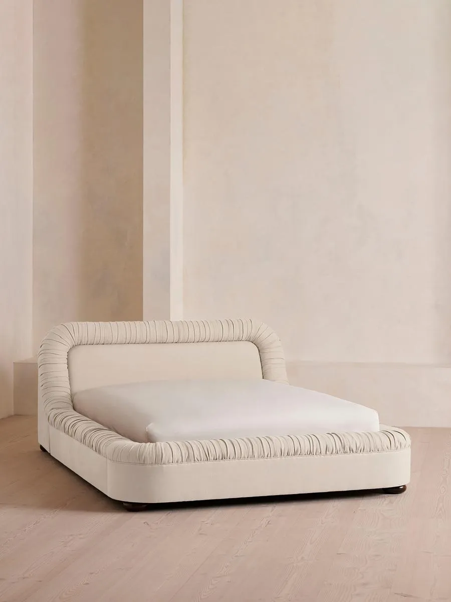 Vara Bed, Super King, Linen, Bisque