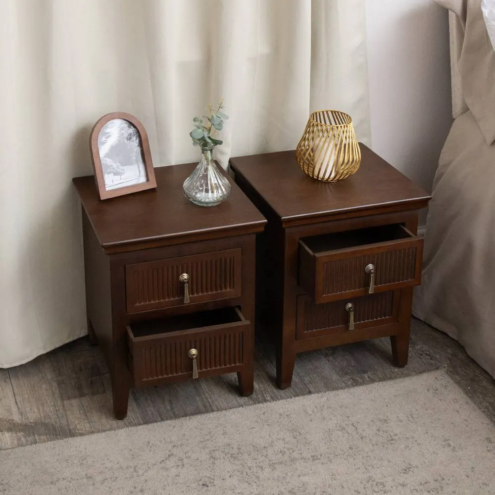 Melody Maison Chest of 3 Drawers & Pair of 2 Drawer Bedside Tables - Georgian Range in Dark Brown 6