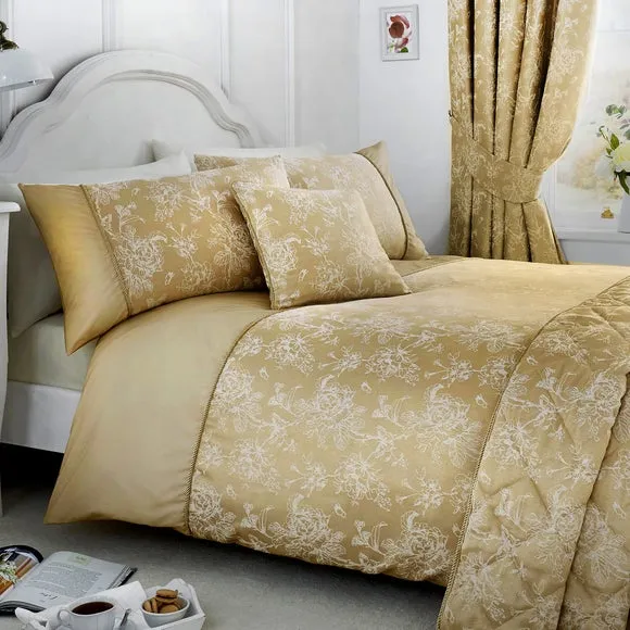Woven Jasmine Bedspread 240x220cm 2