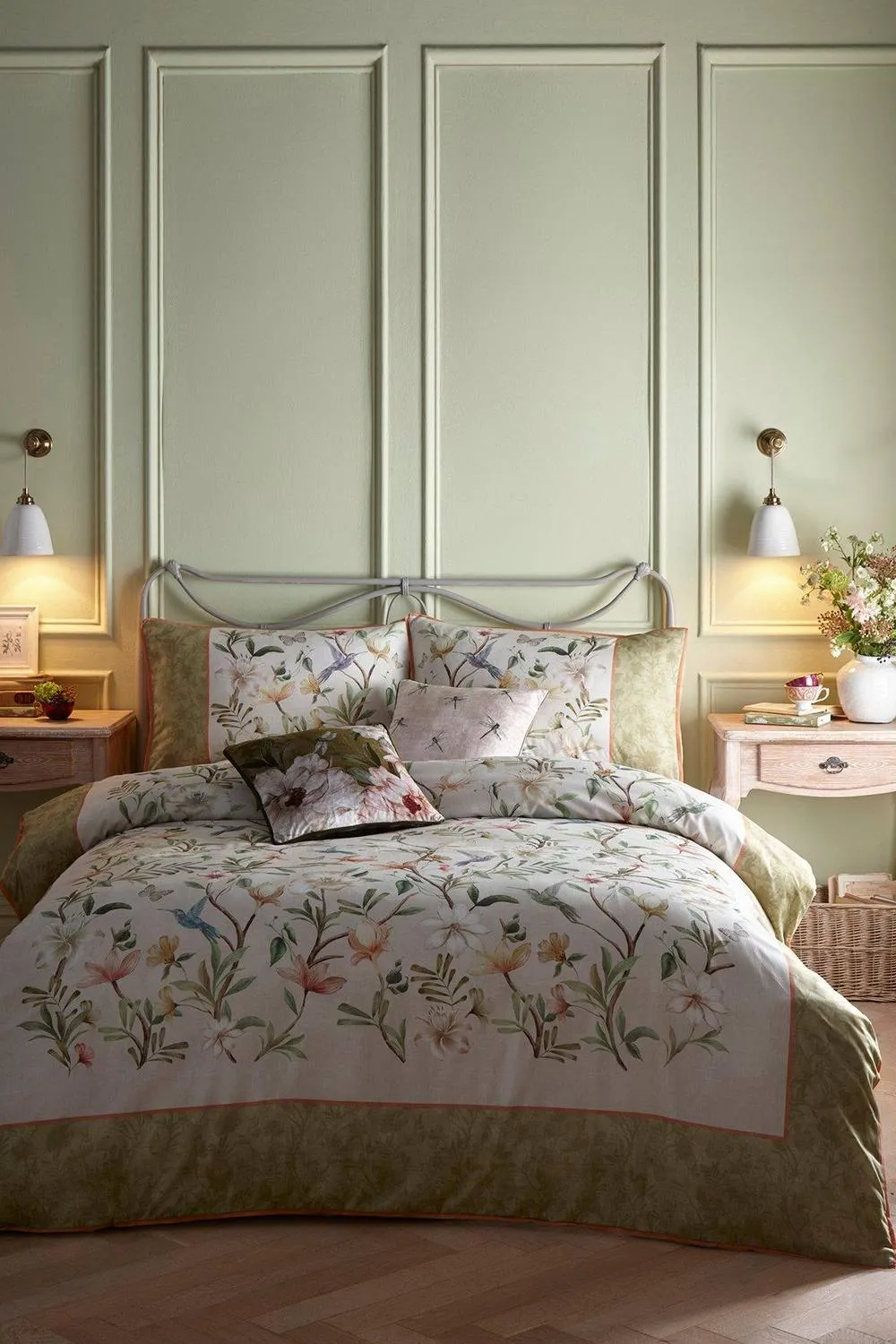 Appletree 'Fiorella' 100% Cotton Floral & Bird Print Duvet Cover Set in Natural 5