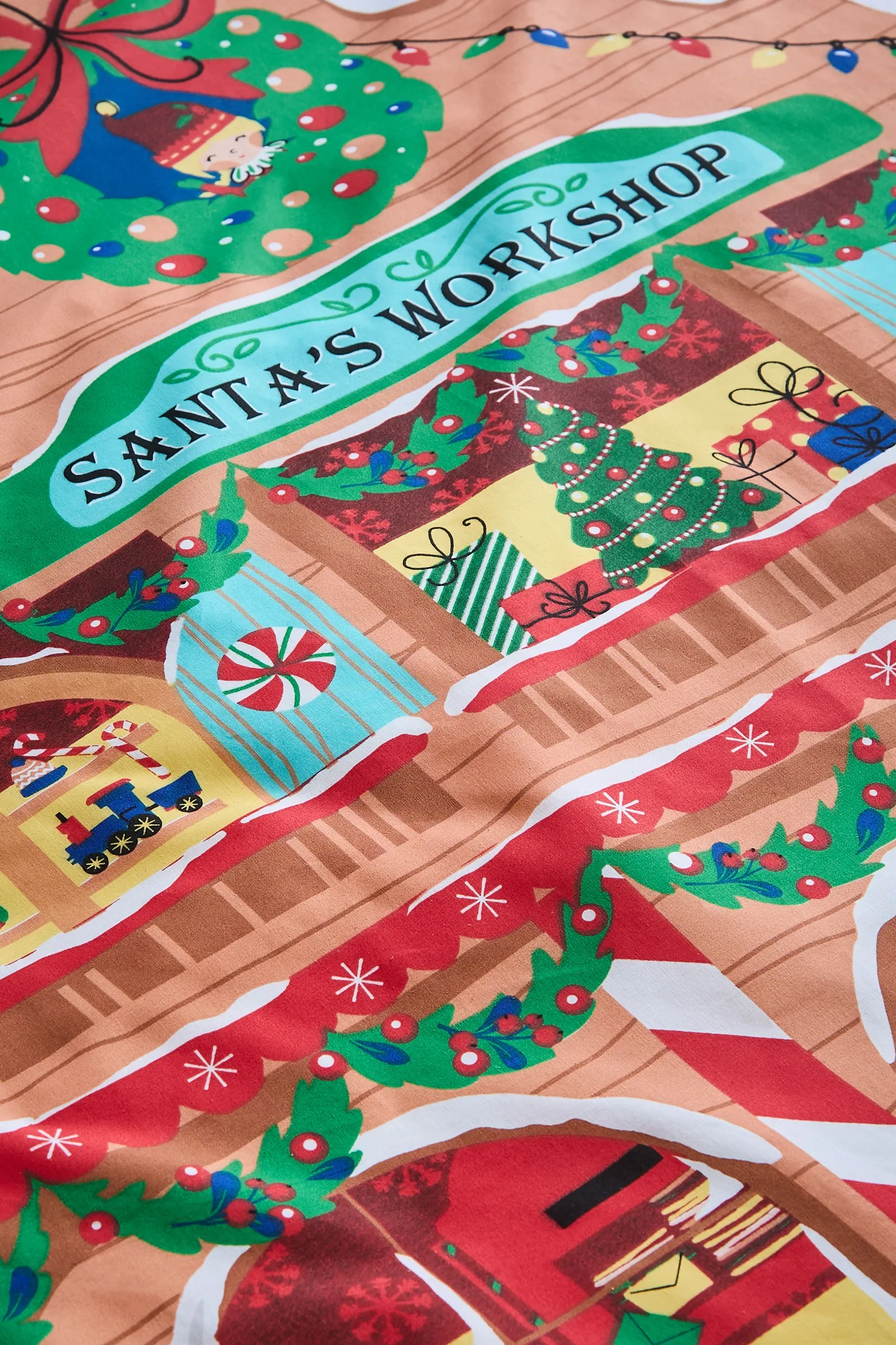 Catherine Lansfield 'Christmas Santa's Workshop' Reversible Duvet Cover Set in Navy 4