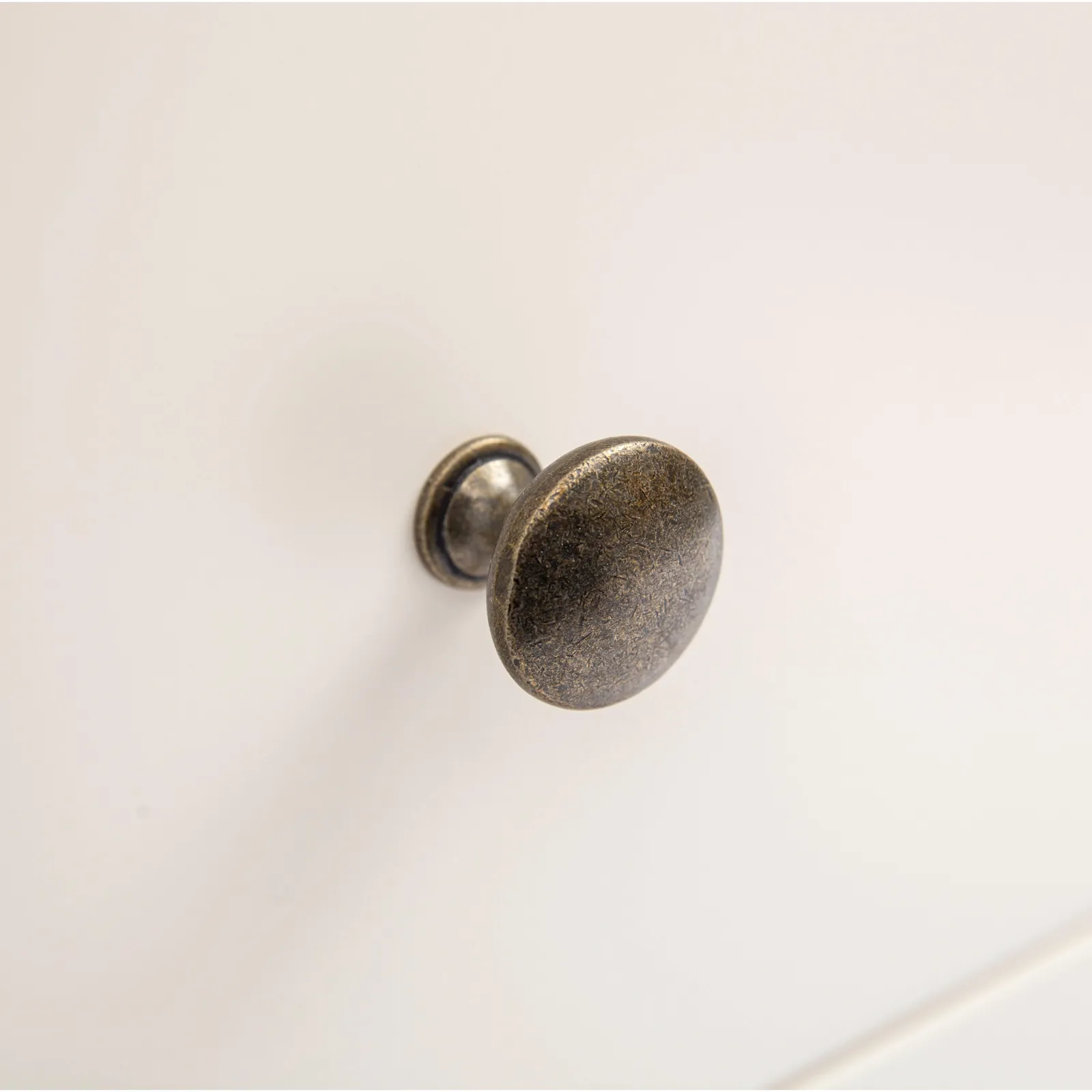 Cabinet Bits Maggiori 6 Drawer Chest of Drawers Brass Knob in Off-White 6
