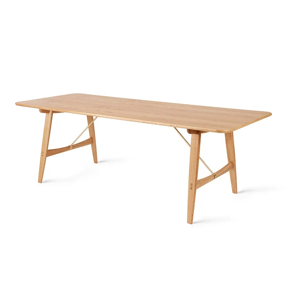 Carl Hansen & Son BM1160 Hunting Table 2