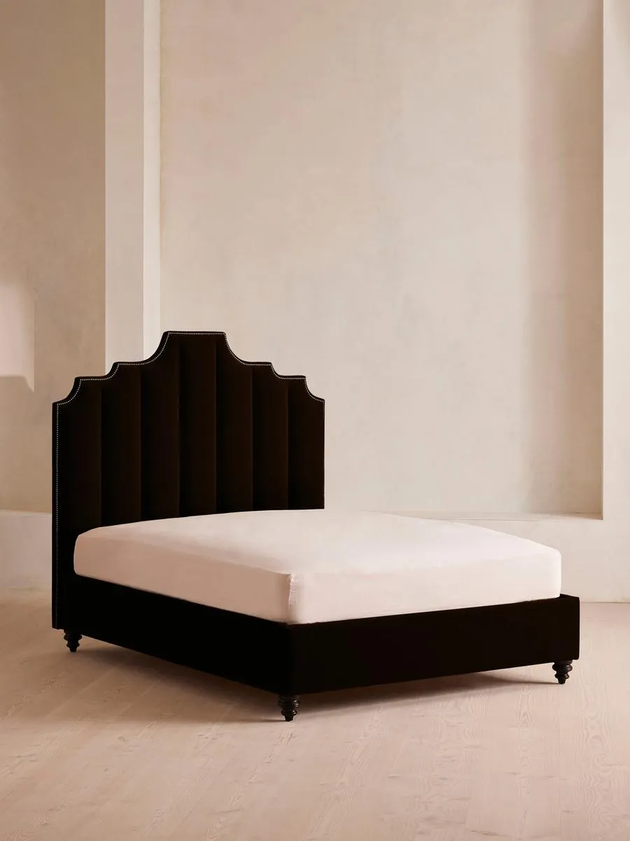 Gerrard Bed, Super King, Velvet, Chocolate