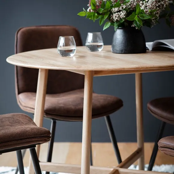 Hinton 4 Seater Round Dining Table, Oak 2