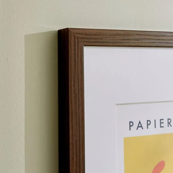 Essentials Photo Frame 2