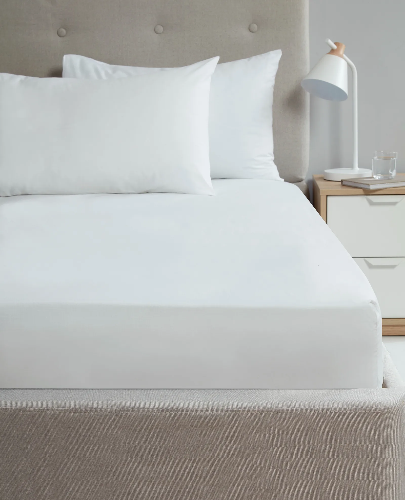 Rapport Home 56P Polycotton Flat Sheet in White