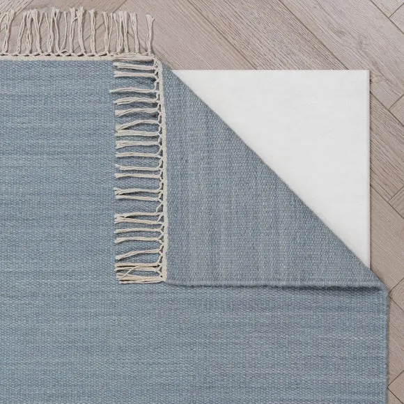 Wool Flatweave Fringed Rug 3