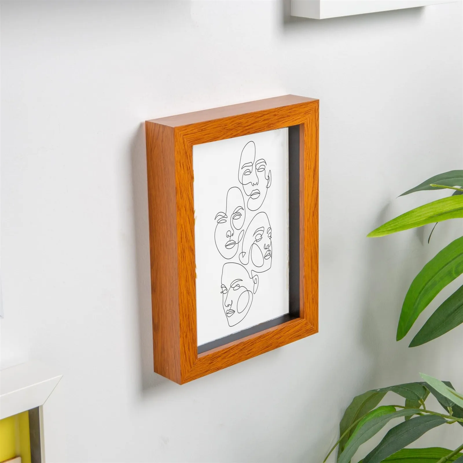Nicola Spring 3D Box Photo Frame - 5 x 7" in Dark Brown 6