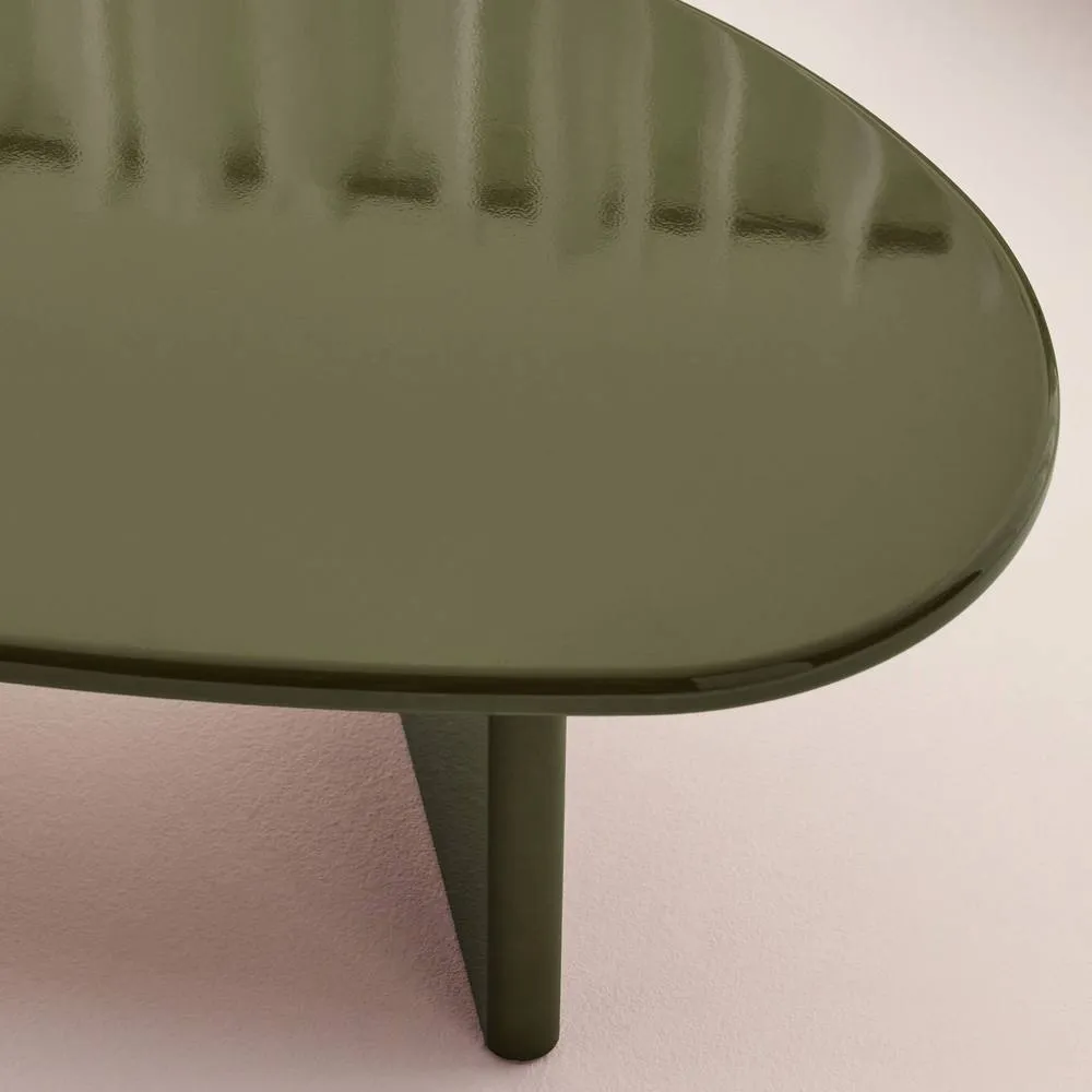 sweeek Oval coffee table with glossy finish in Khaki 6