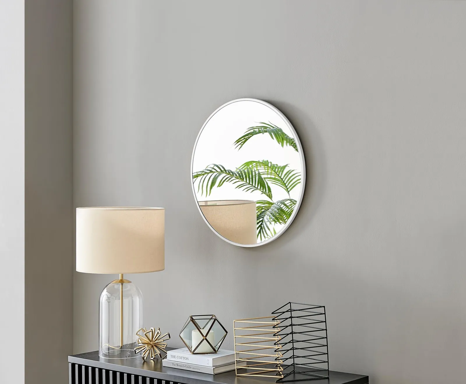FurnitureboxUK Emma 60cm Small Art Deco Metal Frame Round Hallway Bedroom Dining & Living Room Wall Mirror in White