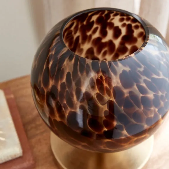 Kira Tortoiseshell Touch Table Lamp 4