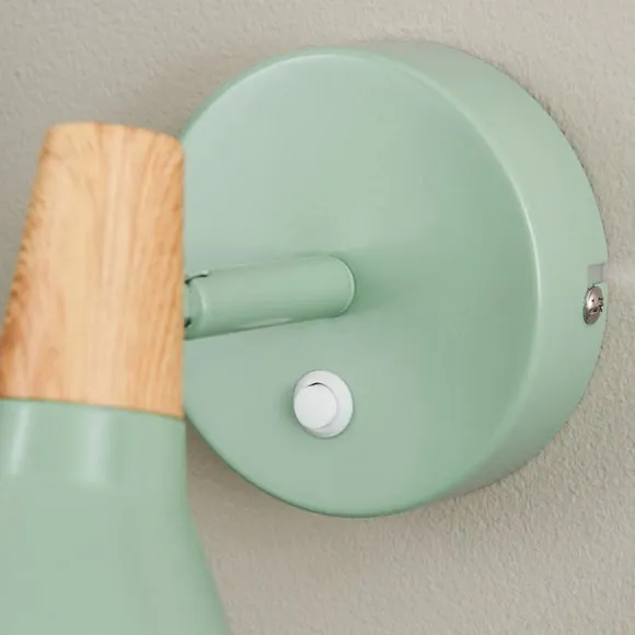 Wolston Adjustable Wall Light 4
