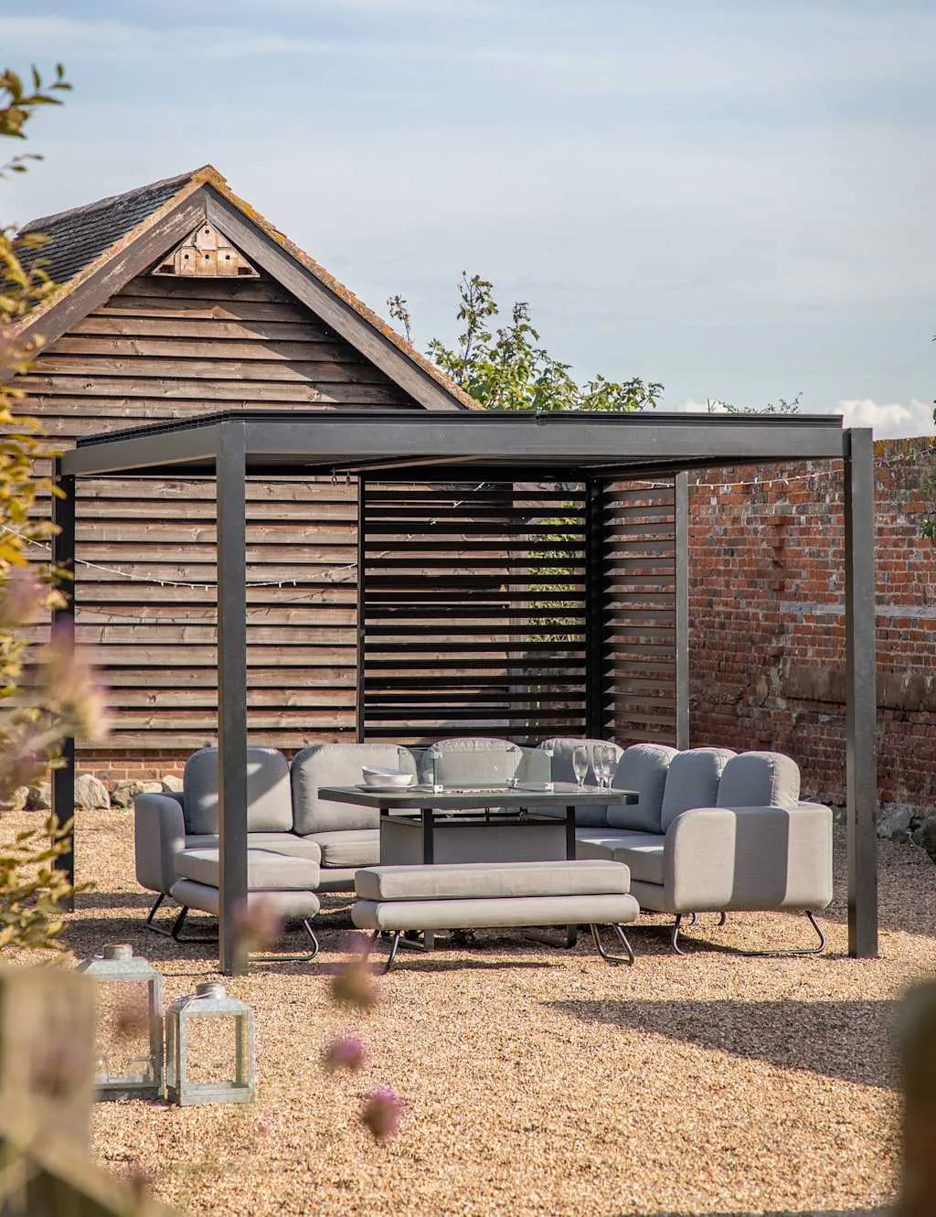 Gallery Direct Messina Pergola Louvre Screen Black