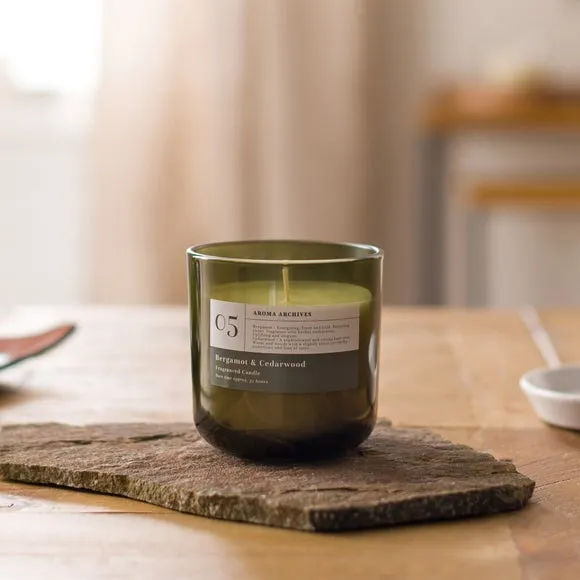 Aroma Archives No.5 Bergamot & Cedarwood Multi Wick Candle 2